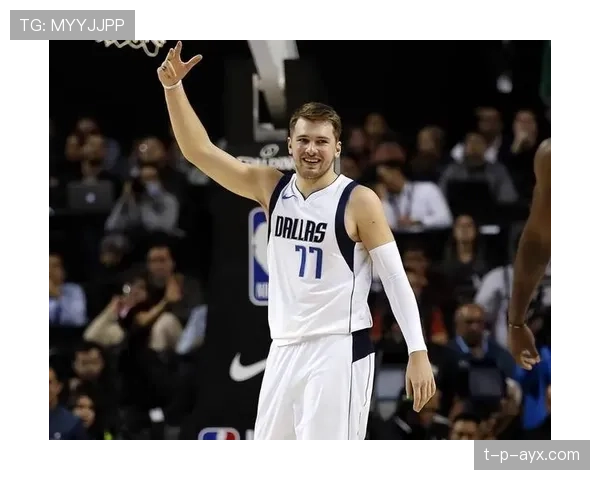 东契奇引领独行侠强势崛起,球队核心地位愈发稳固 东契奇引领独行侠强势崛起,球队核心地位愈发稳固